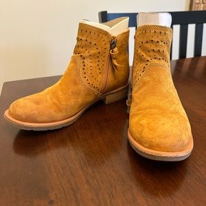 Soffit Barina Zip Up Chelsea boots - honey, size 6